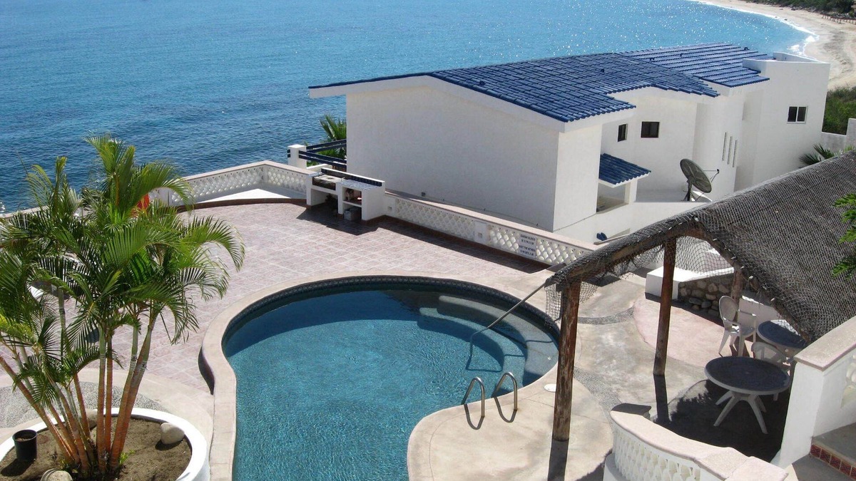 Buenavista Condo | Beachfront Condo, Summer Special, 154 u.s. per night!