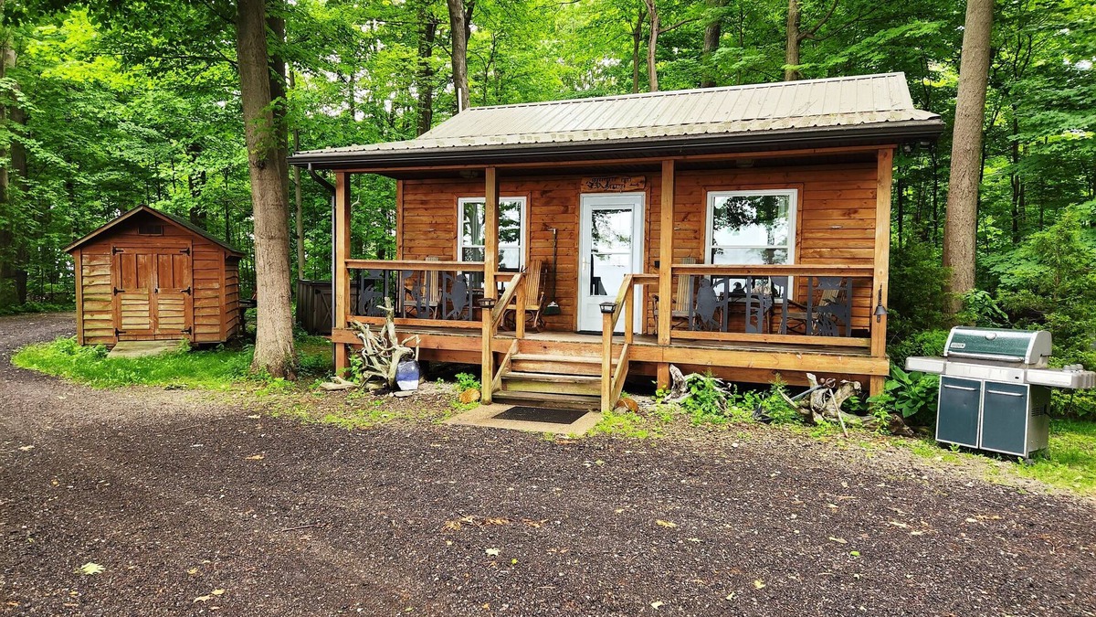 Westfield Cottage | Beachfront Cottage w/Amazing Views! Steps 2 Beach. Fishing.WiFi.Wineries.Dining