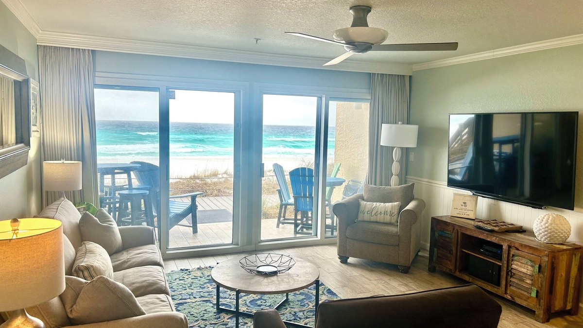 Crystal Beach Condo | Beachfront @ CRYSTAL SANDS with Beach Service and upgraded
