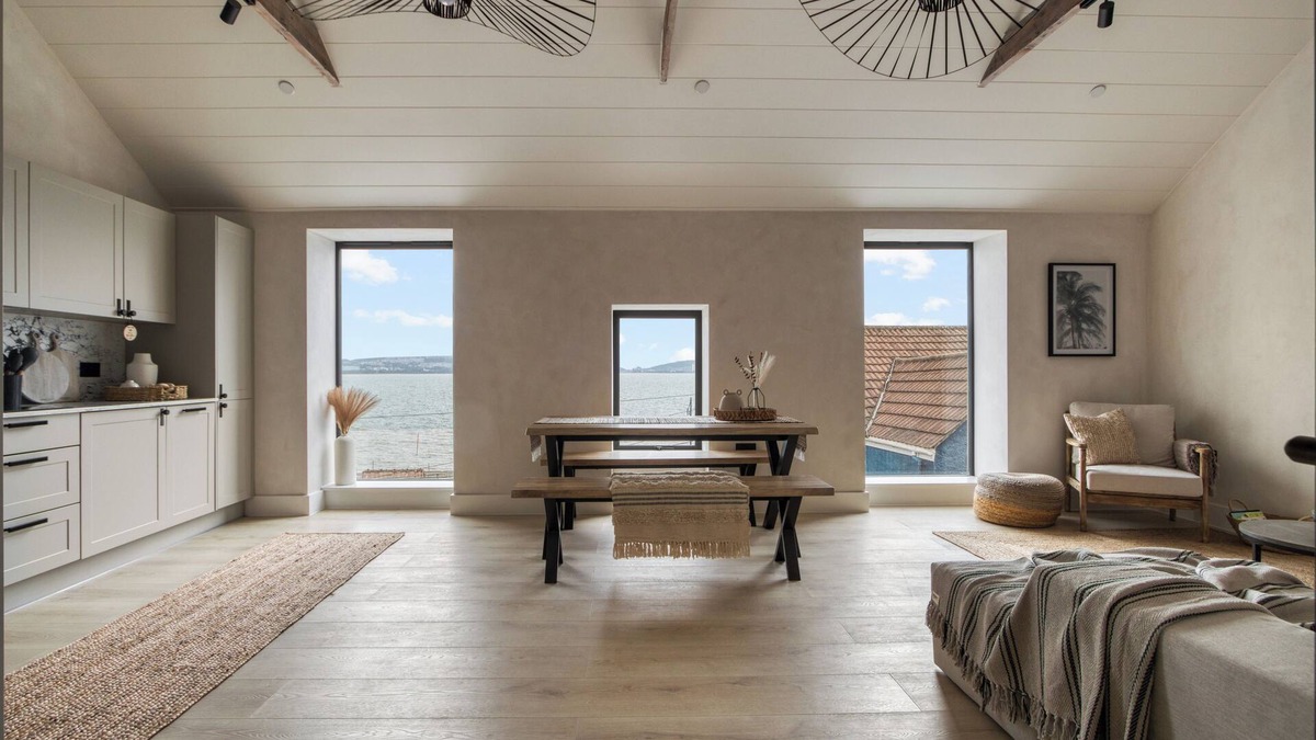 Baglan Apartment | Beachfront eco-friendly penthouse with ocean view and modern interior sleeping up to 5