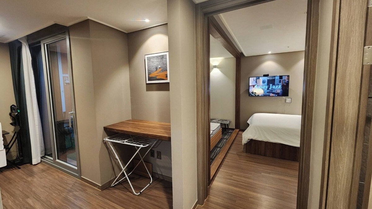 Gunam-ro 8beon-gil Apartment | Beachfront Famly Hotel - middle Heaundae with cook, 2024 Open