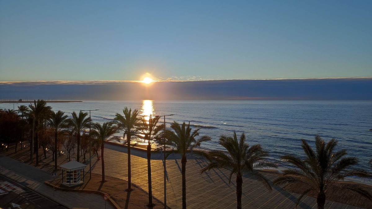 Calafell Apartment | BEACHFRONT FOR 8 PEOPLE