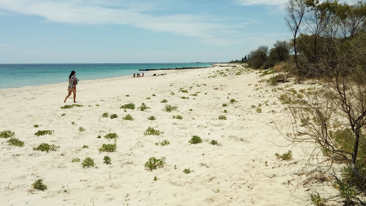 Abbey House | BEACHFRONT holiday home