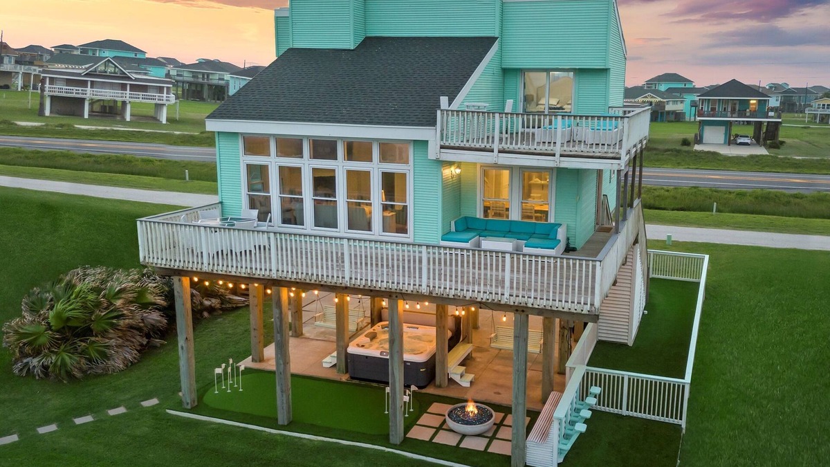 Terramar Beach House | Beachfront + Hot Tub | Fireplace | Putt-Putt | Pet