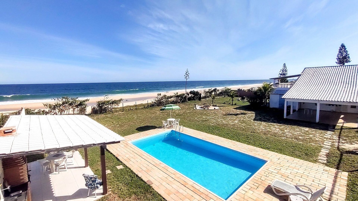 Marica House | beachfront house with pool