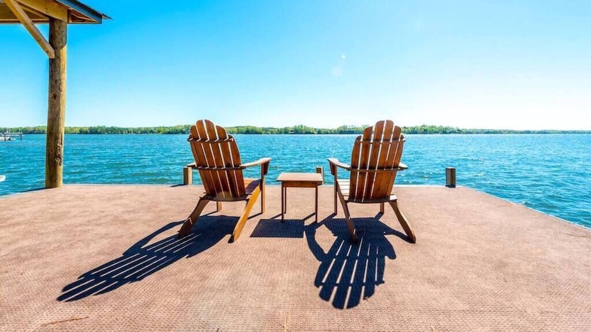 Bowling Green House | Beachfront Lakehouse on Lake Wylie!