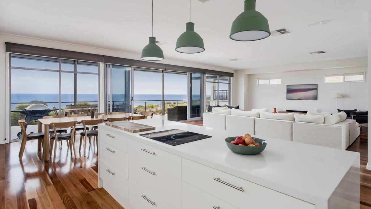 Port Hughes House | Beachfront living, at its very best by SA Stays