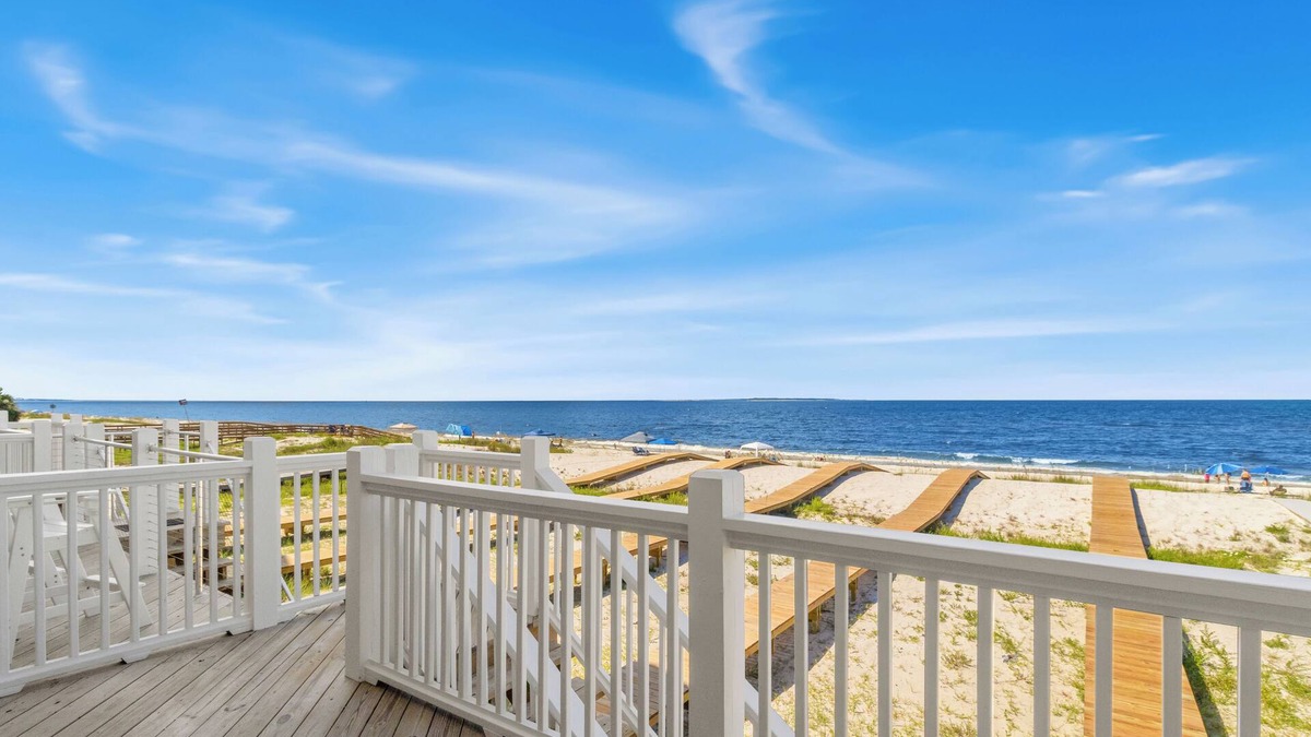 Port St. Joe House | Beachfront Mojo- Brand New Gulf Front Town-home!