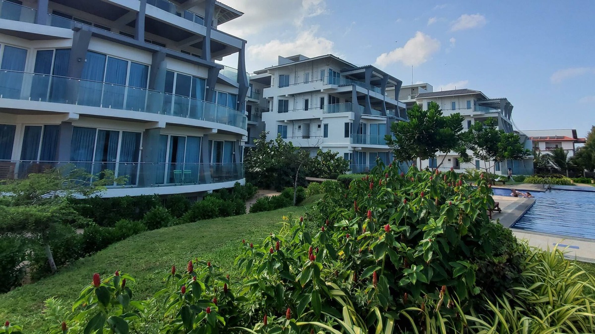 Nilaveli Apartment | Beachfront Paradise Luxry Condo