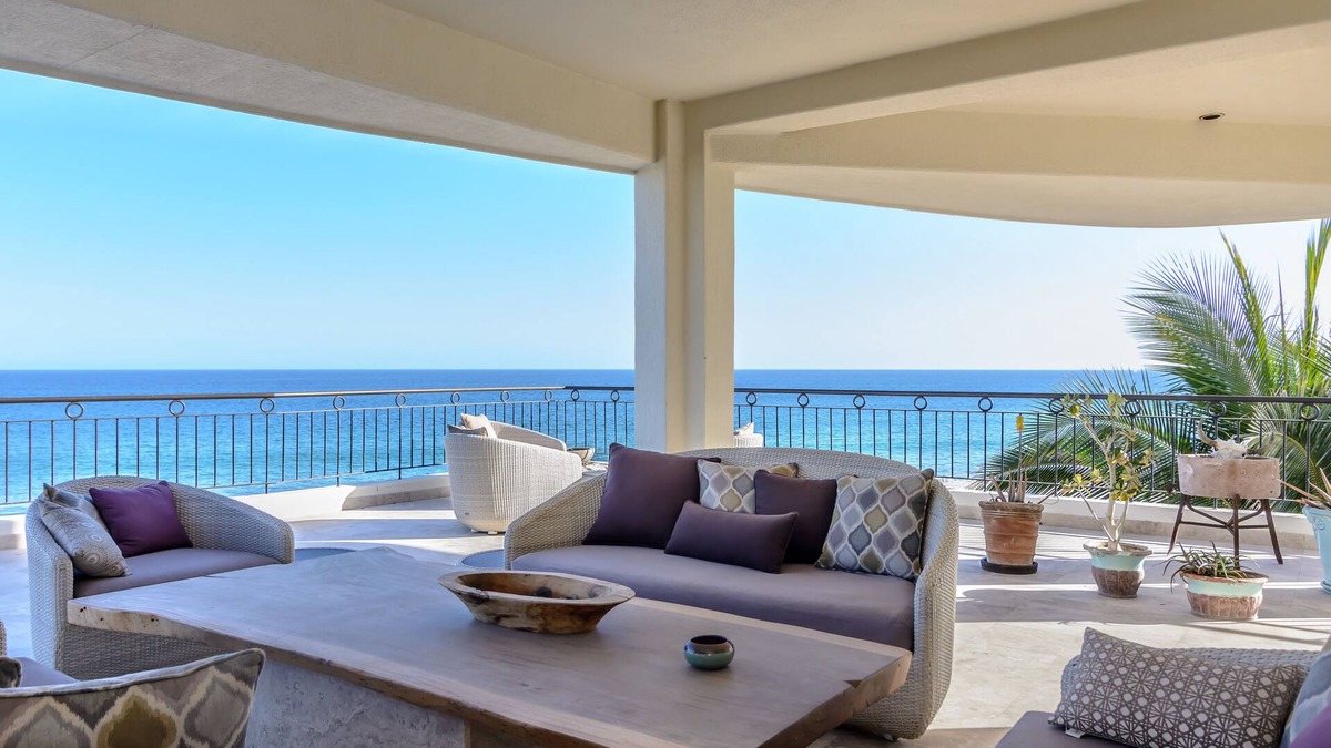 Zona Hotelera Villa | BEACHFRONT PENTHOUSE 5,500sq/ft