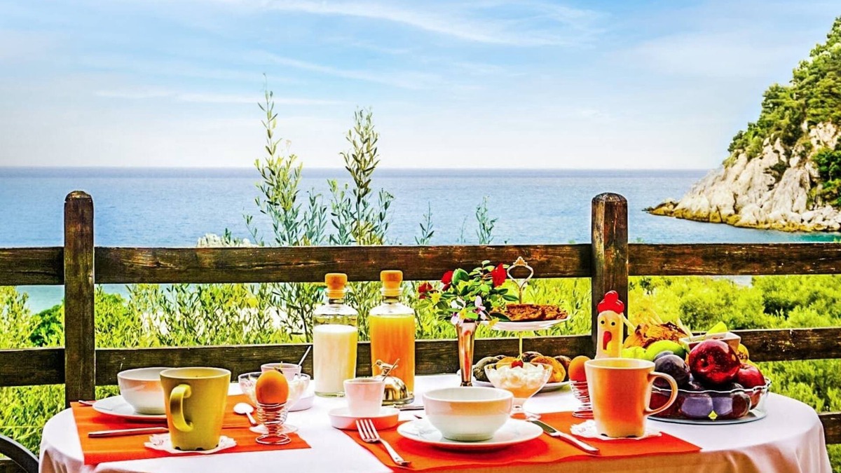 Papa Nero Apartment | Beachfront Pelion Getaway - Cozy Summer Retreat