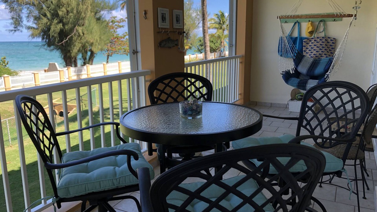 Loiza Condo | Beachfront , Pool and Beautiful Ocean View @ Malibu Beach, Loíza Puerto Rico