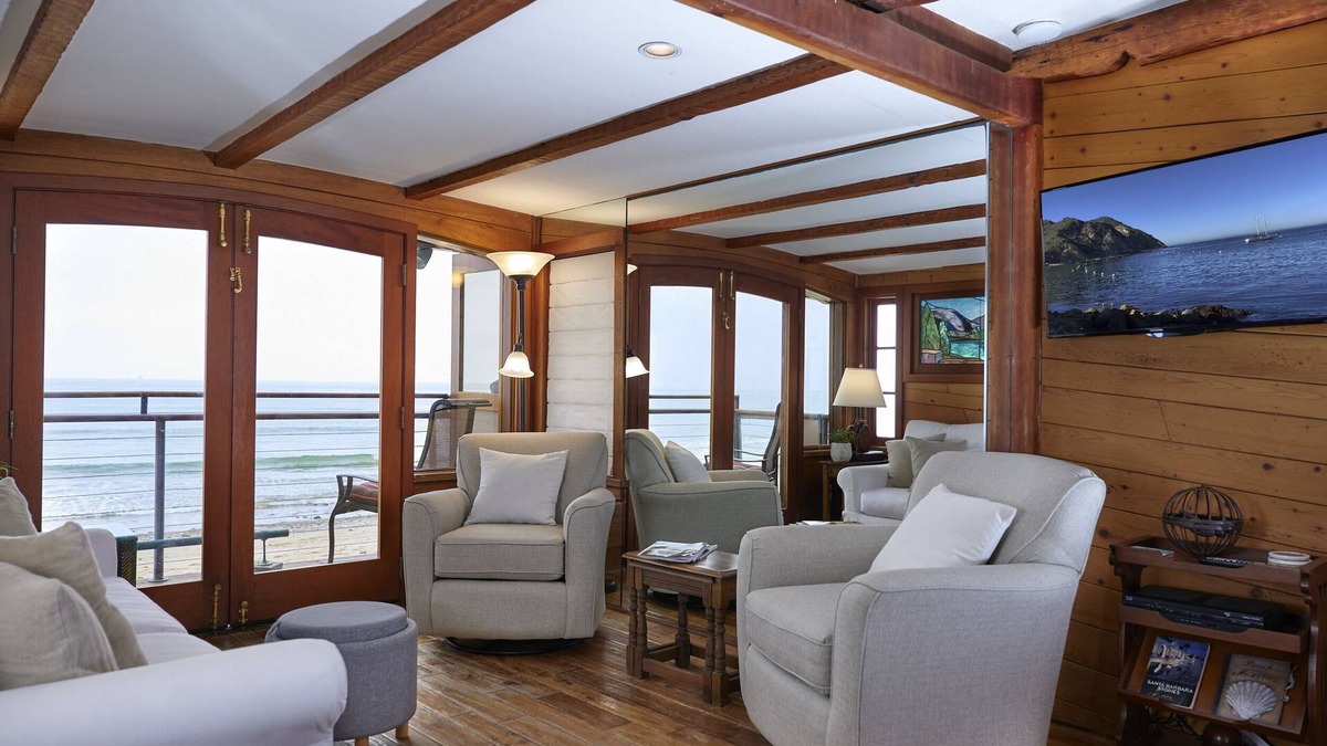 Montecito House | Beachfront Retreat On Sand with Charming Nautical Features | Lower Unit