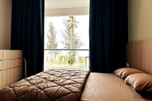 Sematan Apartment | Beachfront Retreats @RoxyBeachSematanApt.
