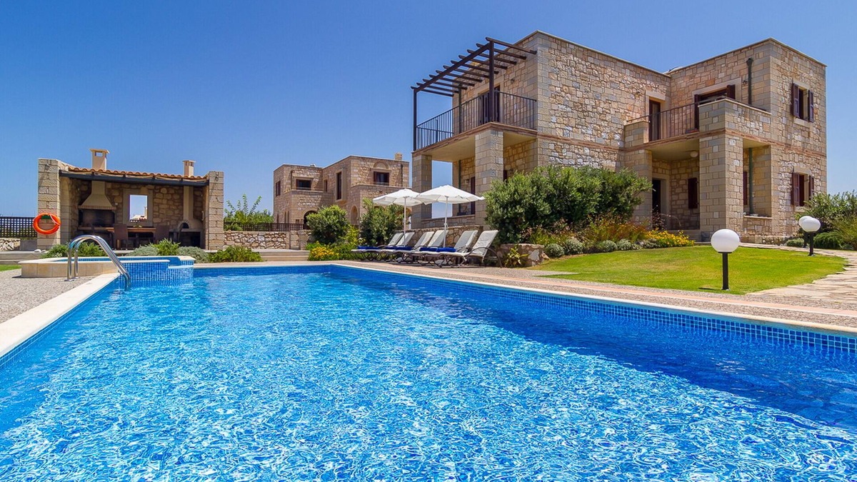 Rapaniana Villa | Beachfront Stone villa with private pool, 30m to the Ocean, BBQ & Hydromassage