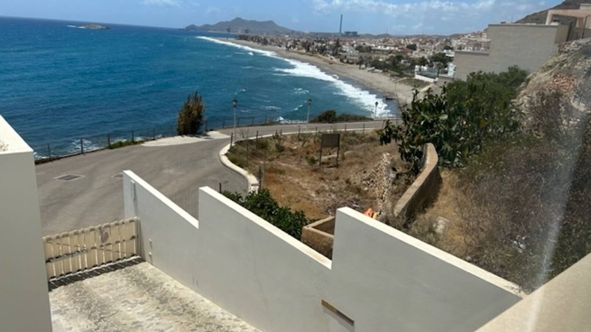 Carboneras Apartment | Beachfront studio with swimming pool and a/c