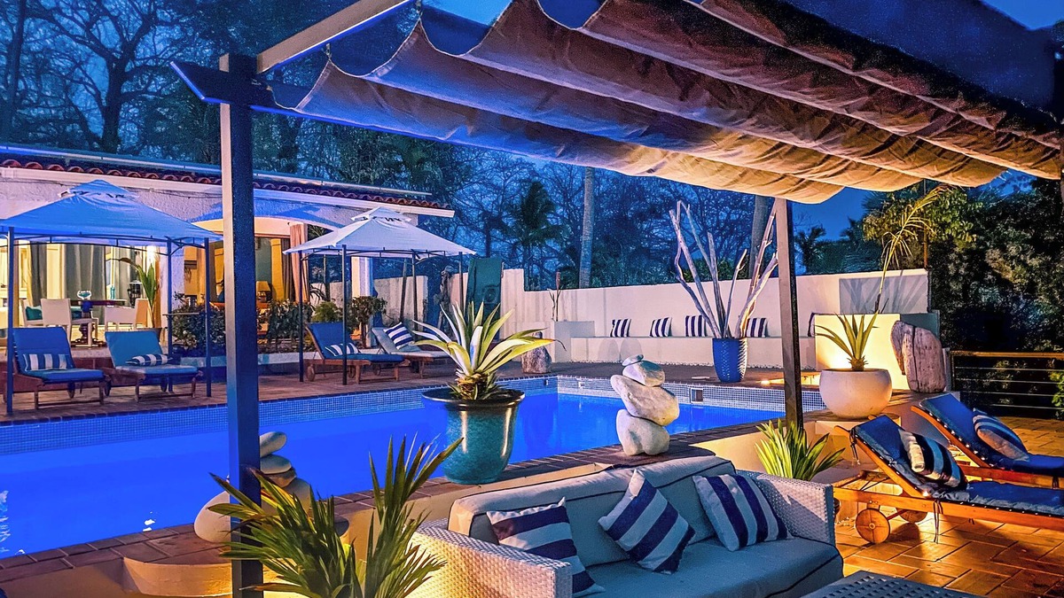 Contadora Island Villa | Beachfront Villa & Suites: Pool, Gym, Private Chef & Beach Access Isla Contadora