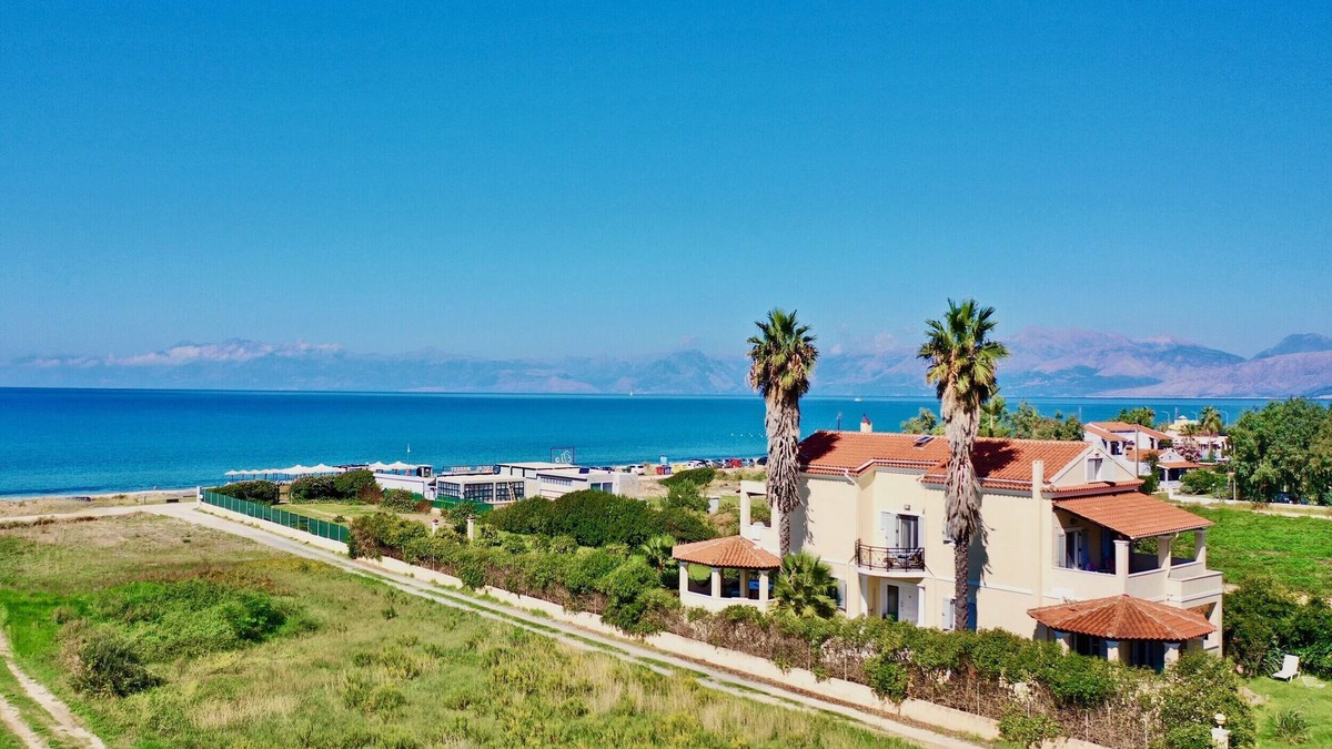 Almiros Beach Villa | Beachfront Villa JustRelax with private pool