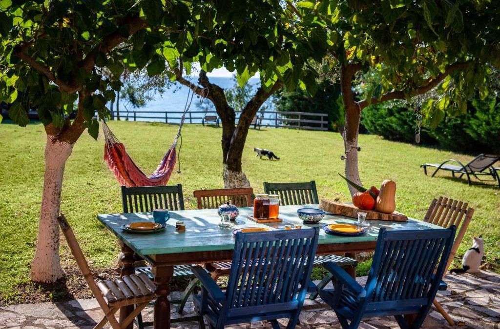 Agios Matthaios Villa | Beachfront Villa Meliti