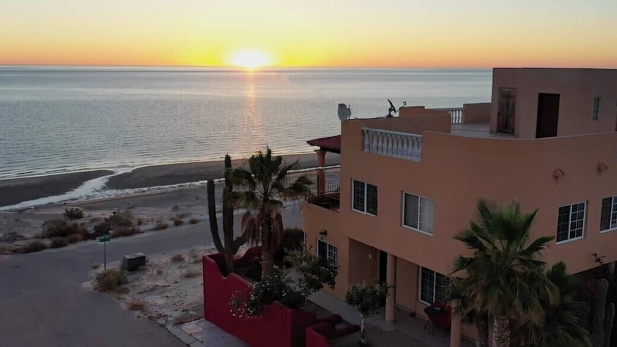 San Felipe House | Beachfront Villa @ the Sea of Cortez. Where the Desert 🌵 meets the Sea 🌊