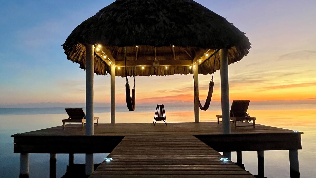 Sittee River Villa | Beachfront Villa with Dock & FREE Golf Cart!