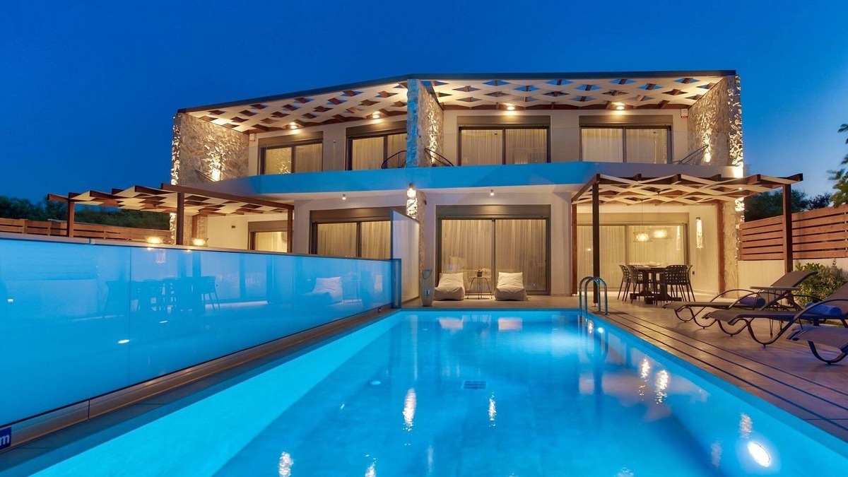 Psarou Villa | Beachfront Zante Villa | Villa Sabbia | 3 Bedroom | Private Pool | Psarou