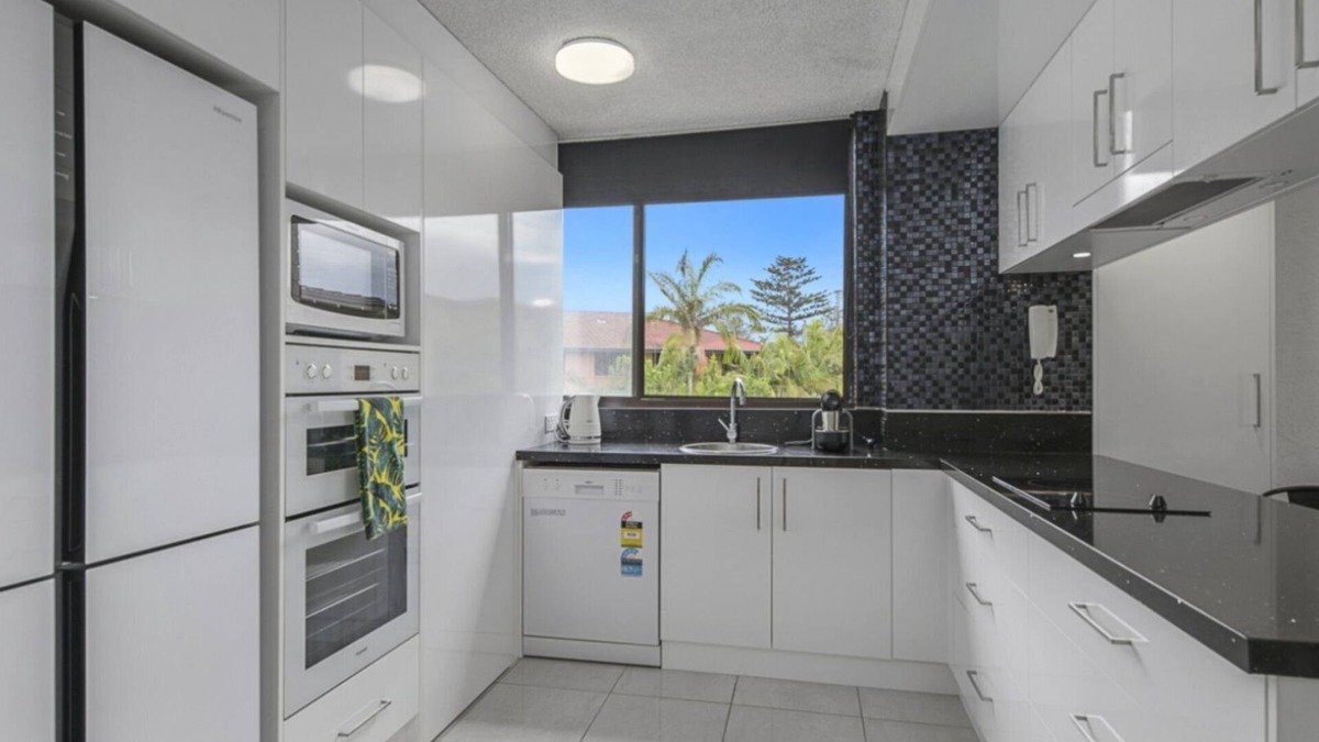 Port Macquarie Apartment | Beachpark Apartments - Close to Beach