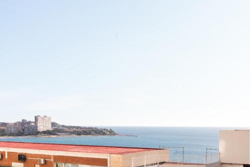 L'Albufereta Apartment | Beachside Apartment with Beautiful Sea Views