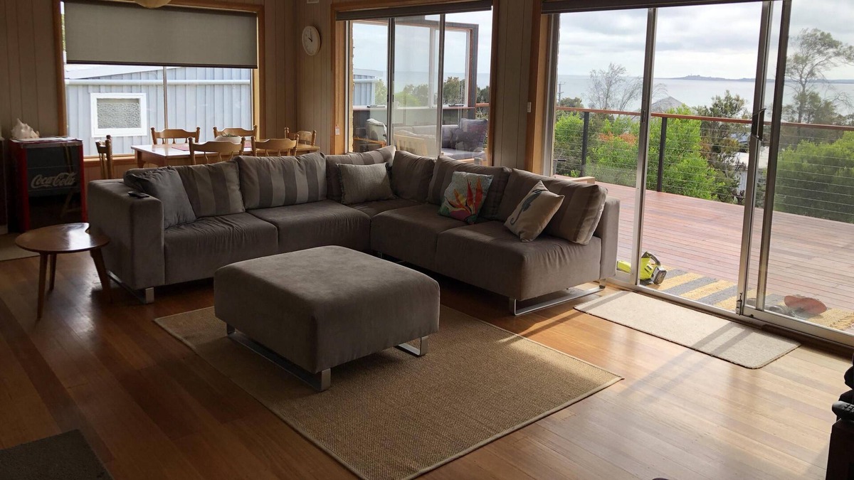 Greens Beach House | Beachside Beauty - perfect holiday getaway