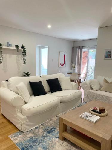 Dolls Point Apartment | Beachside Bliss