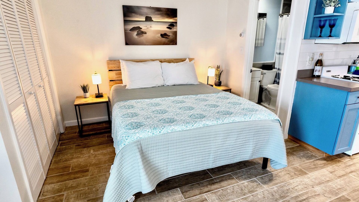 Hampton Condo | Beachside Bliss: Hampton North Beach Condo