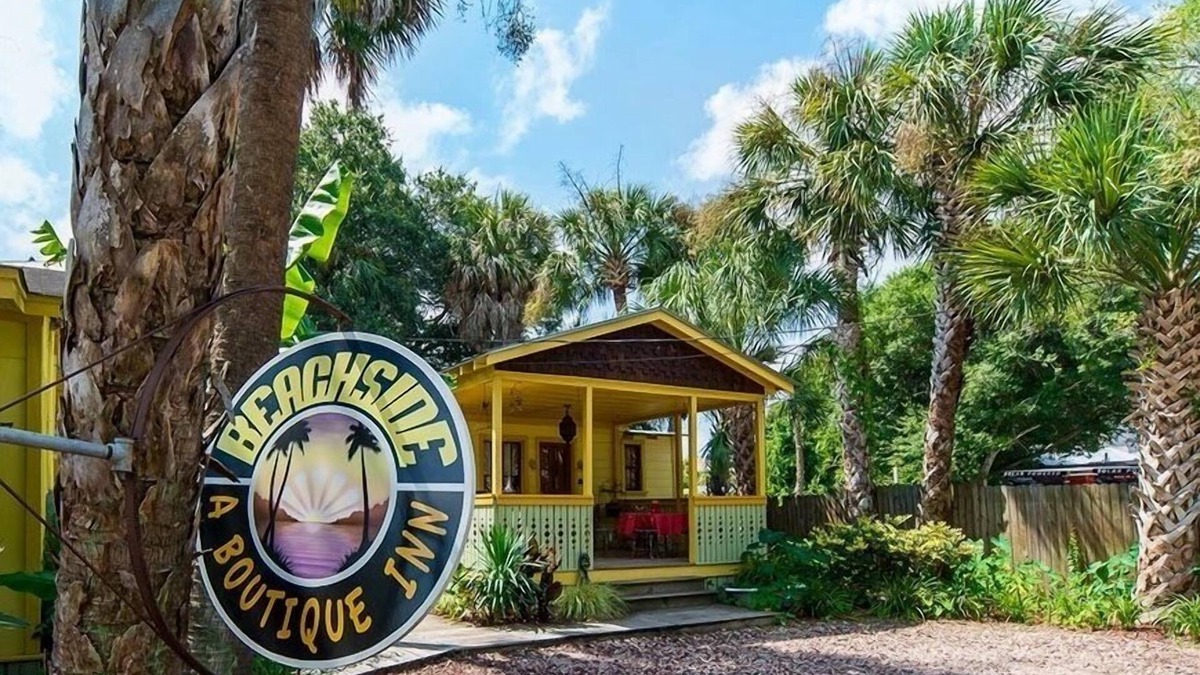 Folly Beach House | Beachside Boutique Inn
