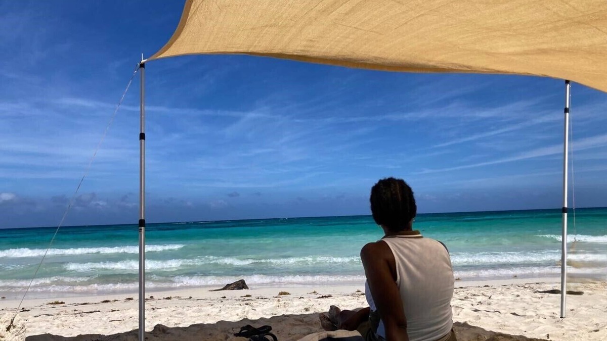 Silver Sands Apartment | Beachside calm: Footsteps to the sand and sea