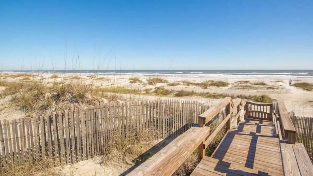 Surfcrest Village House | Beachside Cottage steps from the Ocean and Pool