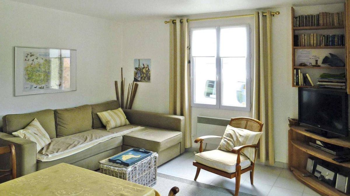 Cayeux-sur-Mer Apartment | Beachside Flat with Sunny Patio