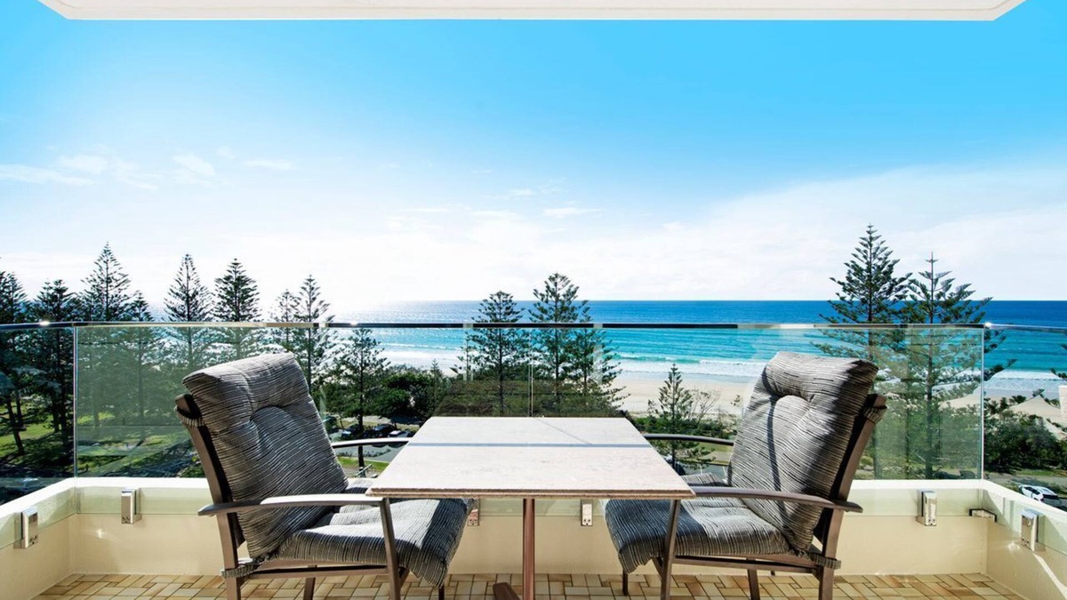 Burleigh Heads Apartment | Beachside Getaway, Southern Cross Seventh Floor