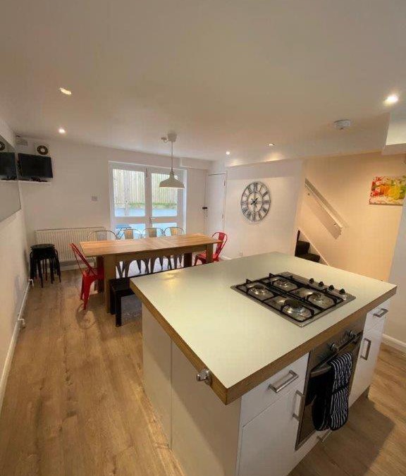 Kemptown House | Beachside House
