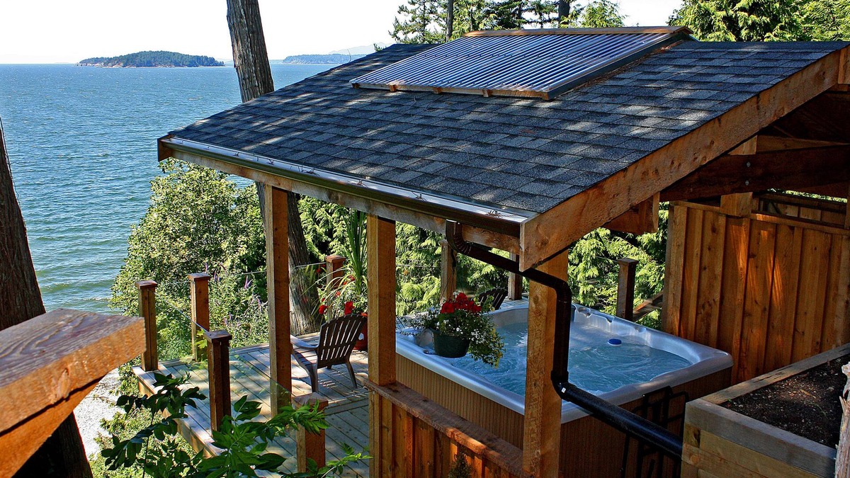 Davis Bay Cottage | Beachside Island Vista Cottage, Beach, Ocean Views, Hot Tub