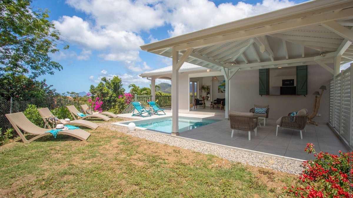 Sainte-Anne Villa | Beachside