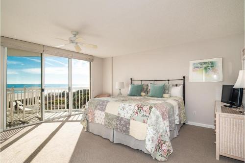 Litchfield by the Sea House | Beachside Paradise 3BR Panoramic Ocean Views