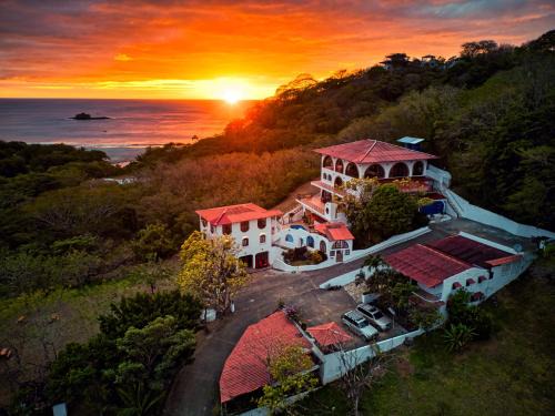 Playa Marsella Hotel | Beachside stay at Villa ViYarte
