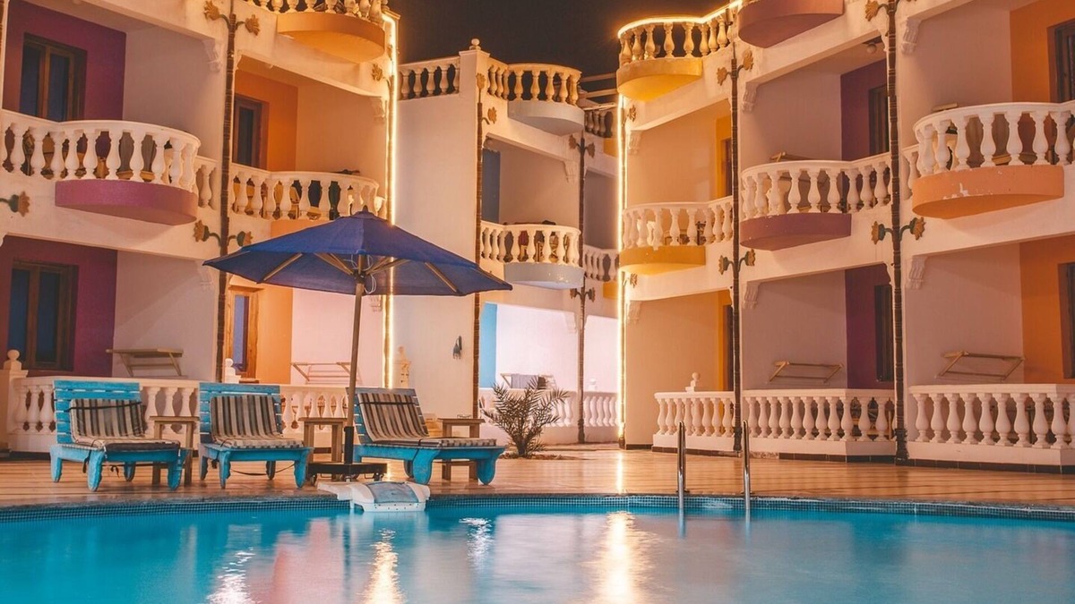 Dahab Villa | Beachside Villa with private rooftop seating area overlooking the sea