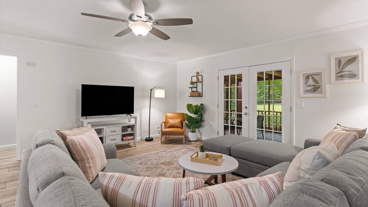 Brunswick House | Beachy Keen Hideaway - Boat Launch Nearby!