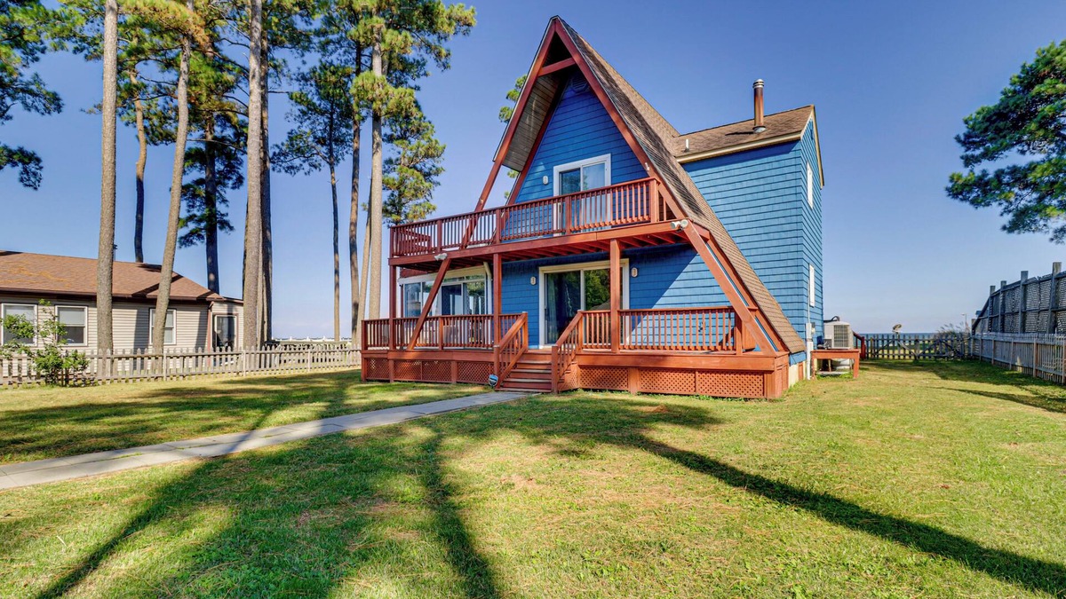 Point Lookout House | Beachy Maryland A-Frame: Steps to Chesapeake Bay!