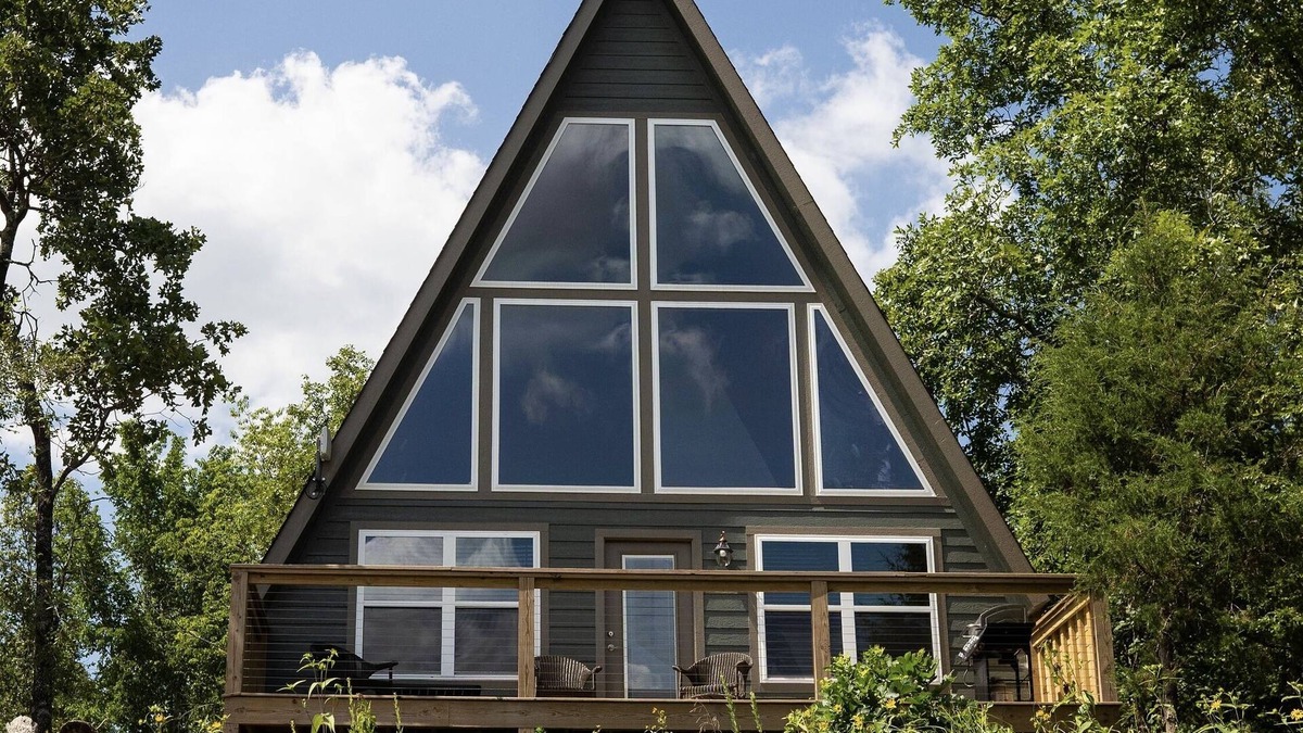 Morrilton Cabin | Bear Cave Modern A-frame Petit Jean Mountain