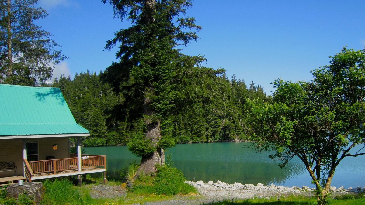Cordova House | Bear Country Lodge #1