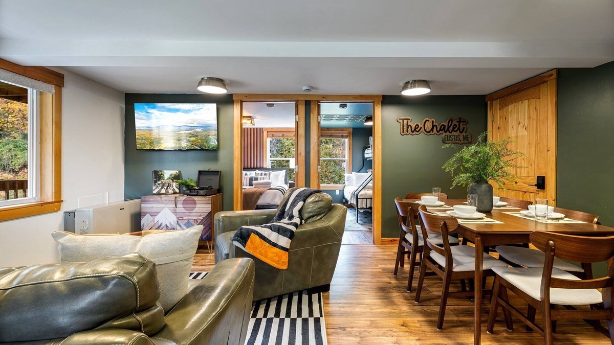 Eustis Apartment | Bear Cub Charming 2-bedroom apartment near Sugarloaf on Snowmobile/ATV trails