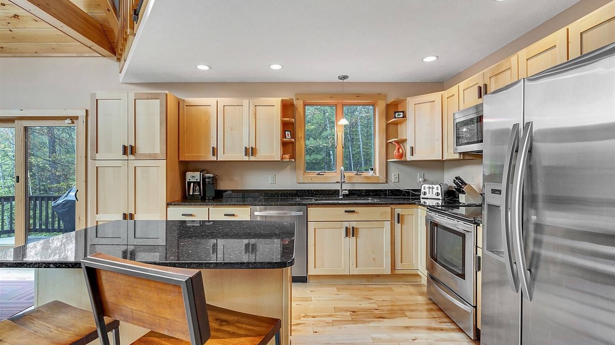 Sunday River Area House | Bear Mountain Lodge | 4 Bed, 3 Bath
