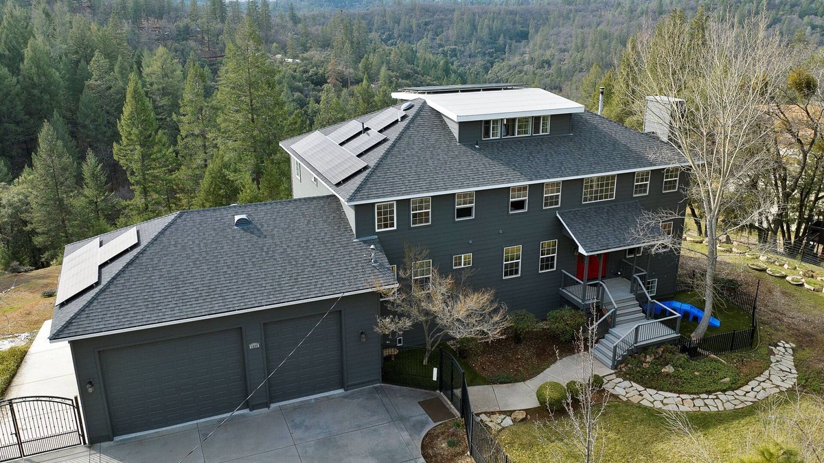 Colfax House | Bear River Retreat - A NET ZERO Estate