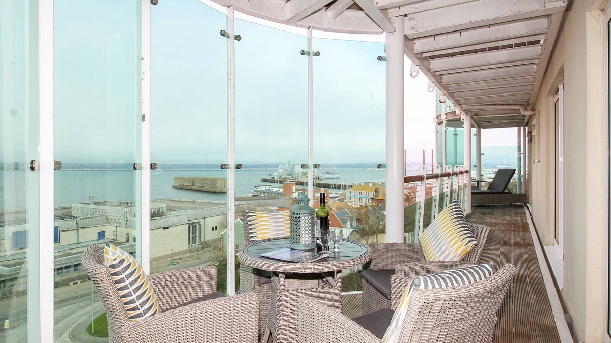 Portland Cottage | BEAR'S APARTMENT, country holiday cottage in Castletown, Portland